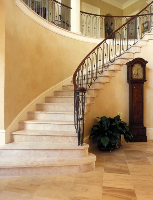 Дизайн лестницы в респектабельном доме.